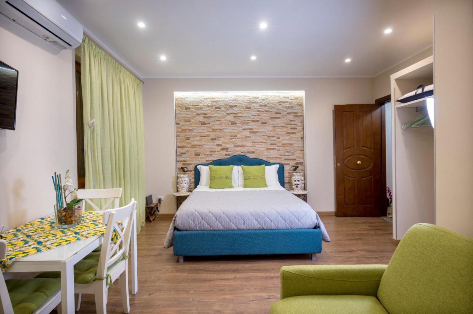 טאורמינה Taozen Apartments מראה חיצוני תמונה